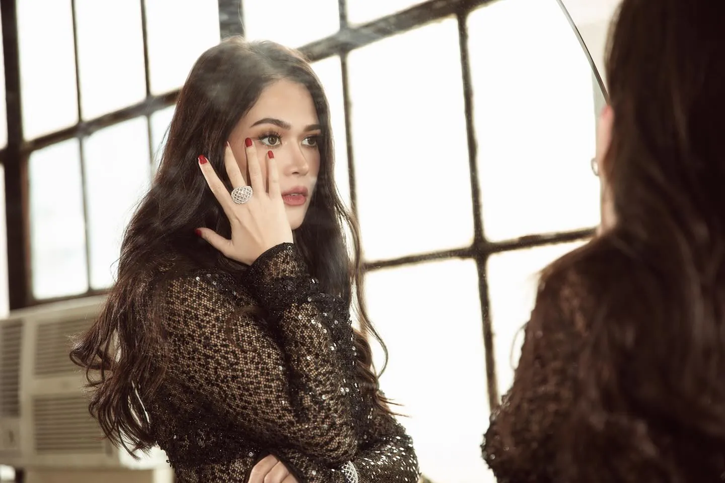 Bela Padilla - bela-padilla-hot-50.webp